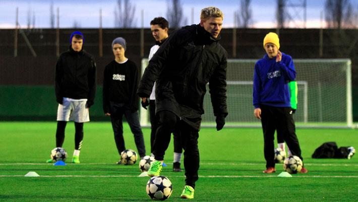 Компания «Ангелболл» совместно с Adidas проводят обучение в «Гиганте»